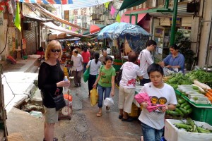 Stubbs at a Hong Kong market 